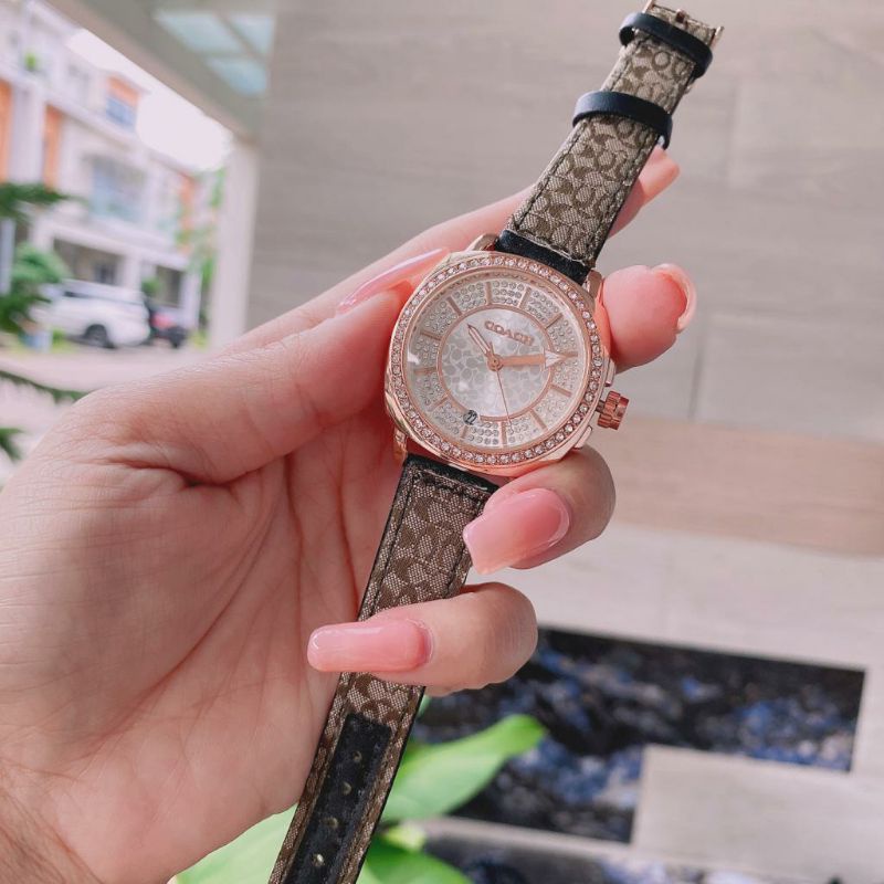 Jam Tangan Wanita Coach Jam Tangan Kulit Terlaris Jam Tangan Outdoor Pria Wanita Bisa COD