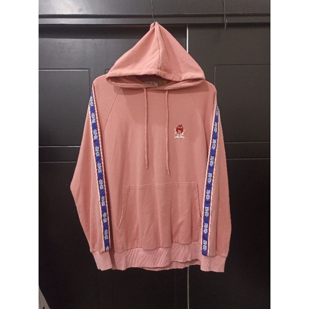 Hoodie M&M’s Mens wear Store XL