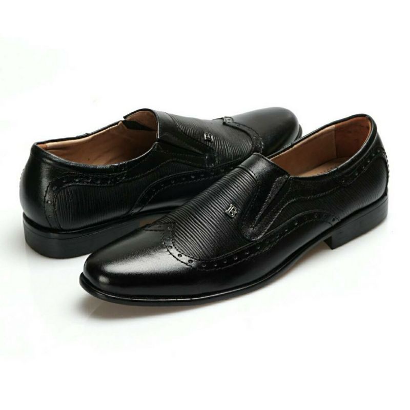 bungkusuku mokacine - Sepatu Pantofel Pria Hitam Formal Kerja Kantor Kulit Pu Oxford Slip On