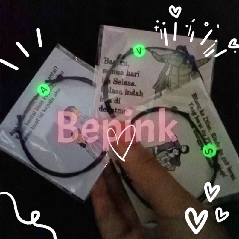 GELANG GLOW IN THE DARK INISIAL HURUF BISA NYALA DI KEGELAPAN (BEPINK OFFICIAL)