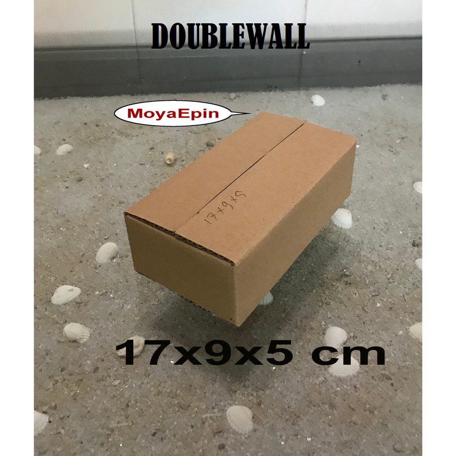 

kardus/karton/box uk. 17x9x5 cm DOUBLEWALL