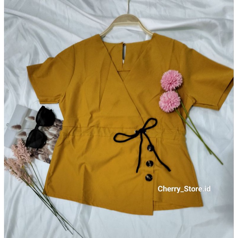 Cherry_ atasan blouse serut variasi kancing hidup bahan Polyester