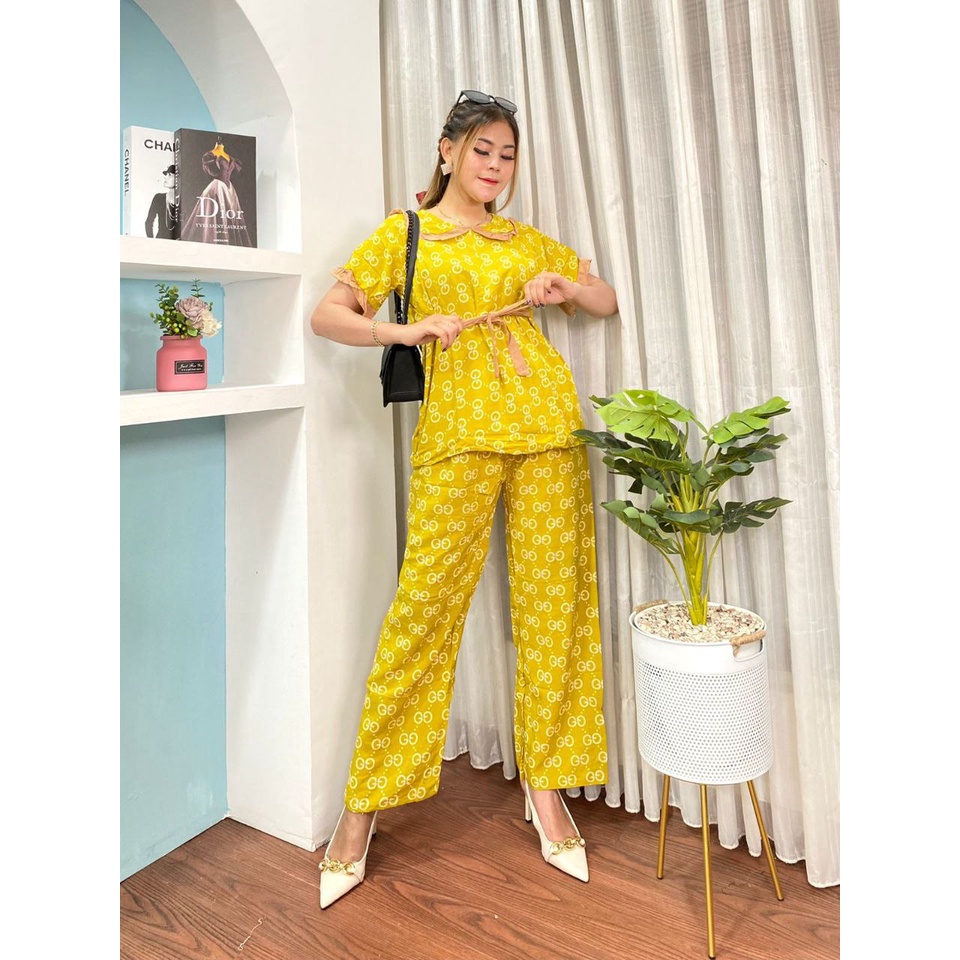 Audy One Set Wanita Rayon Premium Setelan Wanita Lengan Pendek Set Baju Celana Kekinian LD 110 cm