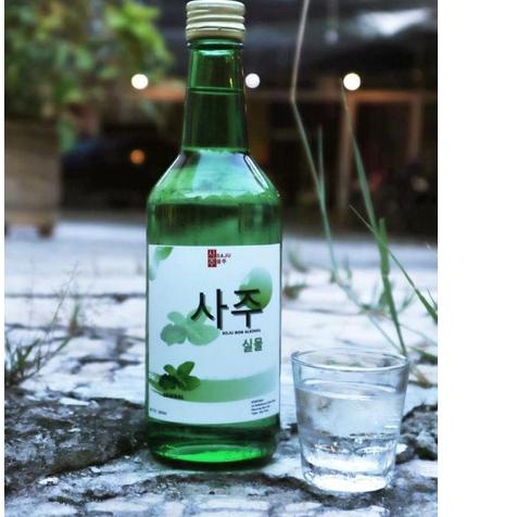 

SALE!![CASHBACK 10RB] FREE GELAS SOJU HALAL NON ALKOHOL MINUMAN ALA KOREA SAJU MOJISO SOLJU SOJUIN SOHA|RA7