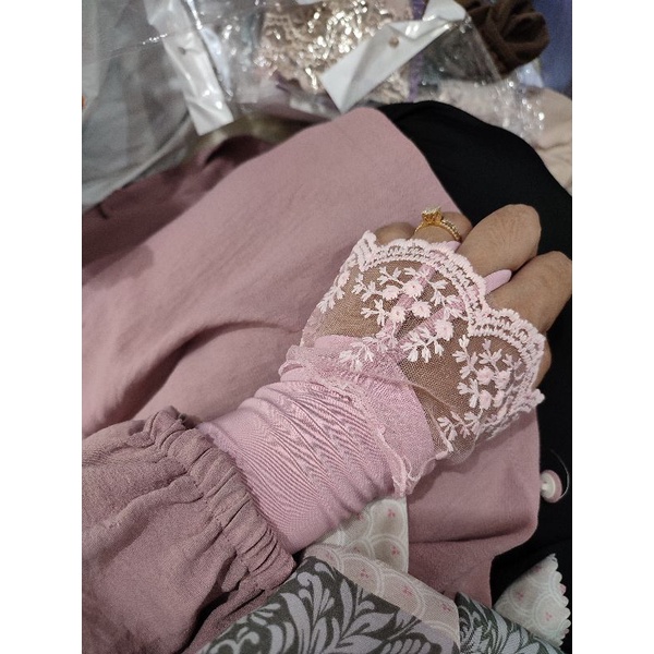 HANDSOCK CINCIN RENDA BESAR / HANDSOCK RENDA TILE / HANDSOCK UMROH HAJI / HANDSOCK PENGANTIN