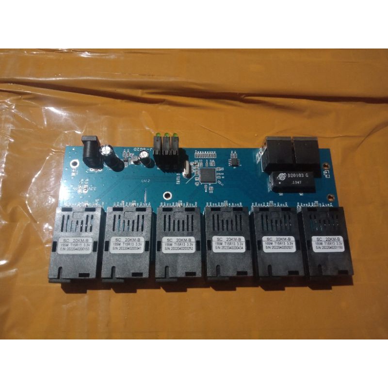 MEDIA CONVERTER 6 FO 2 LAN PCB 10/100