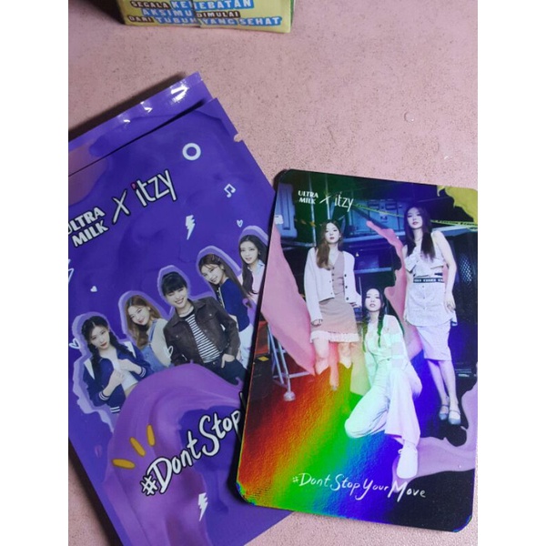 PHOTOCARD ITZY LIA YUNA YEJI × ULTRA MILK