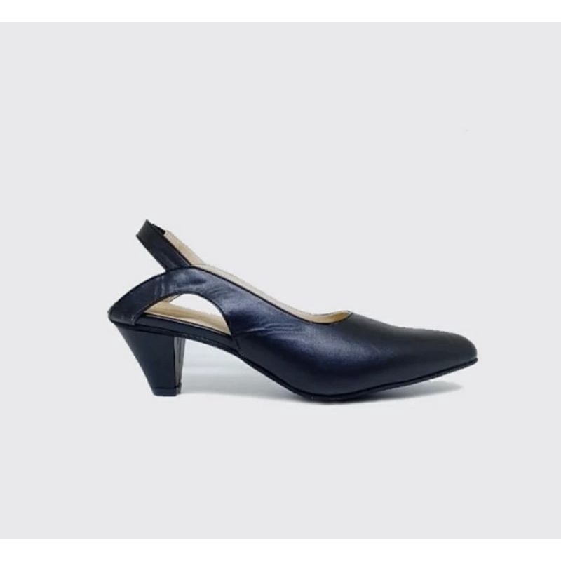 Sepatu Higheels Wanita Ukuran Besar 41.42.43.44.45 Pantofel Kantoran Lancip Cantk JUMBO Sepatu Qeish Big Size Hitam