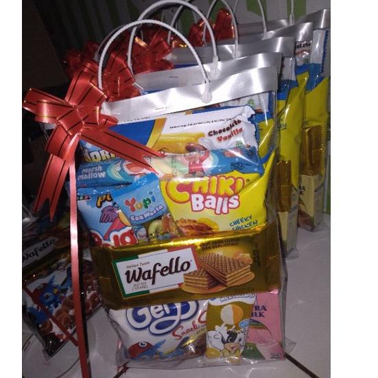 

Harga Promo--Parsel ulang tahun/paket snack/parsel mini/bingkisan ulang tahun