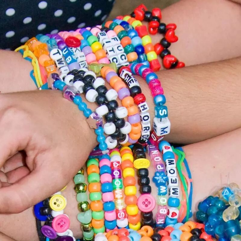 (100 Pc)Manik Manik Smile Bulat Pipih Mote Emoji Smile Bentuk Bulat Bahan Craft Diy Ukuran 6mm