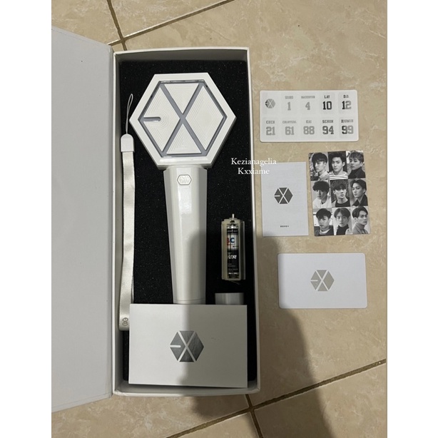 Official Lightstick Exo Ver 2 (second)