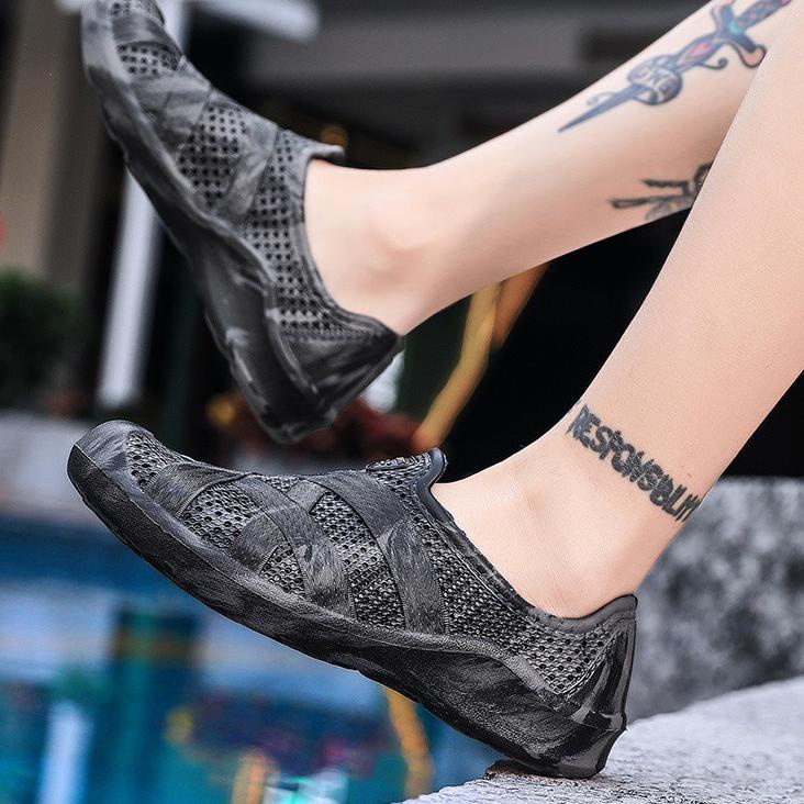 Sale Terbatas Toread Sepatu Slip ON Pria Sepatu Casual Santai Sepatu Karet Pria Anti Air Sepatu Slop