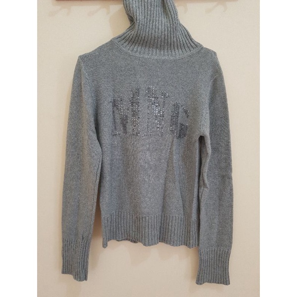 PRELOVED Sweater/Baju Hangat/Mango