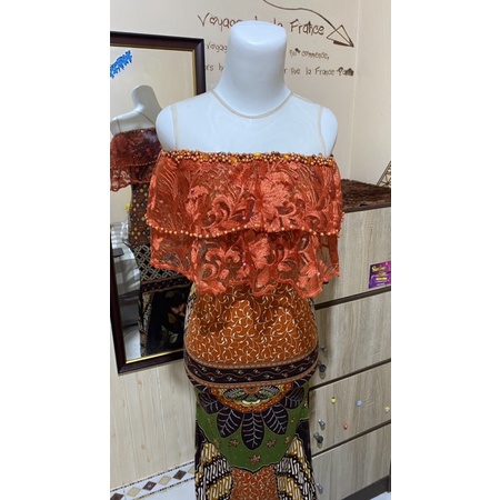 Gaun Singer Batik Melar Preloved