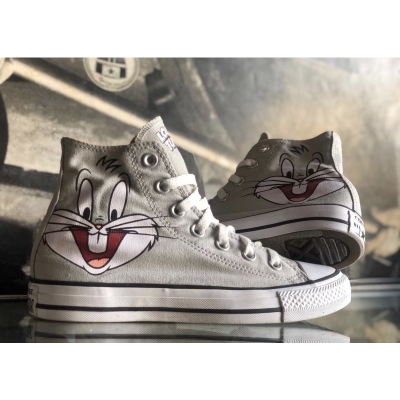@CONVERSE  HI  X  LOONEY  TUNES  BUGS  BUNNY