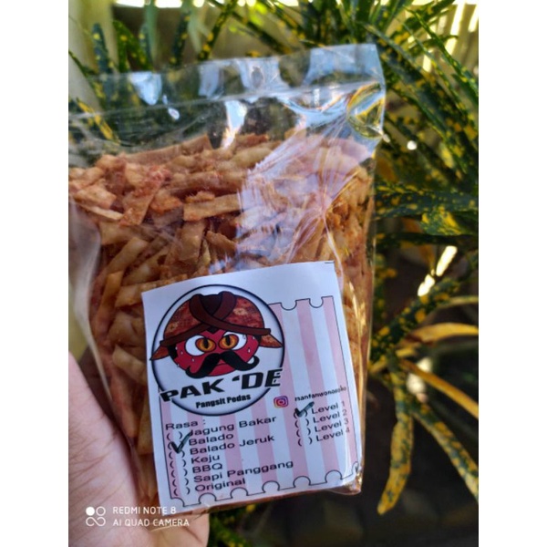 

Snack pangsit goreng|pedas gurih renyah