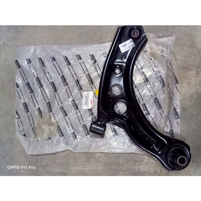 SPAREPART - Lower Arm RH Toyota Rush / Terios HKI Taiwan AKSESORIS MOBIL - OTOMOTIF