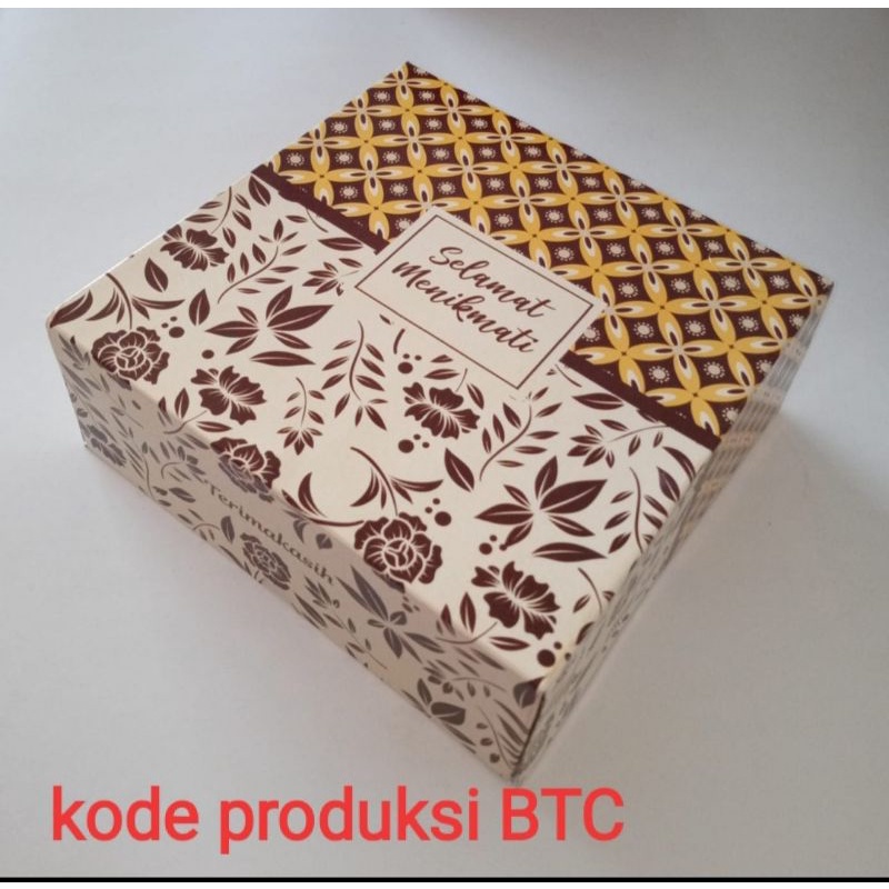

Dus sambung 20cmx 20cm/Dus nasi kotak Tanpa Rakit Tinggi 7CM/kotak nasi murah/Dus Syukuran-Dus Hajatan ukuran 20cmx20cm/