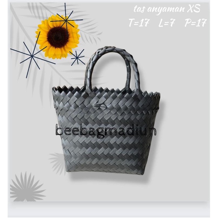 

Tas anyaman sovenir uk18 x 18 x 8 hantaran lebaran