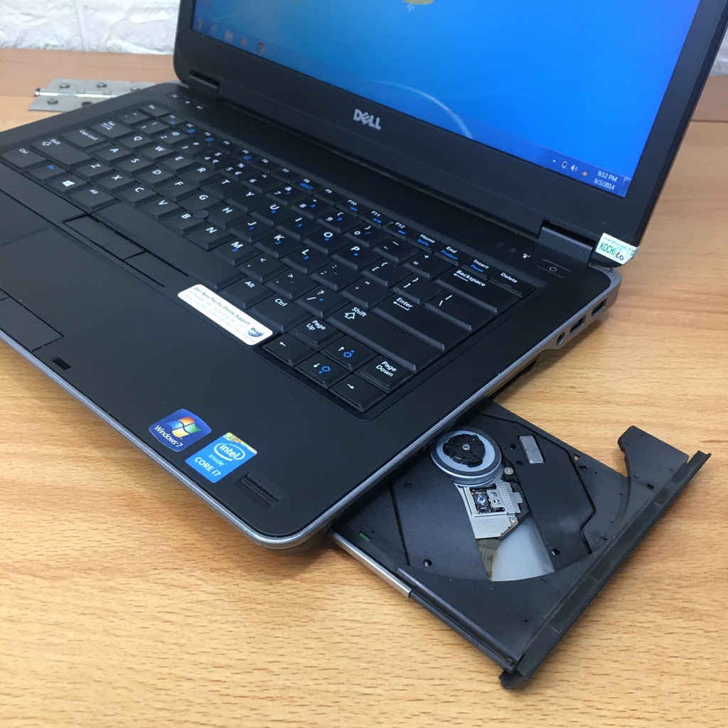 Laptop Dell Core i7 Gen 4 RAM 8GB SSD 256GB Latitude E6440 Murah