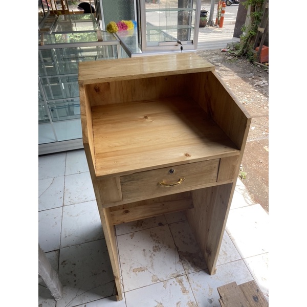 Meja kasir kayu jati belanda