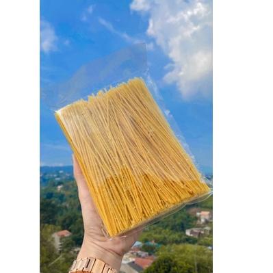

✨STAR✨ MIE LIDI PEDAS GURIH !