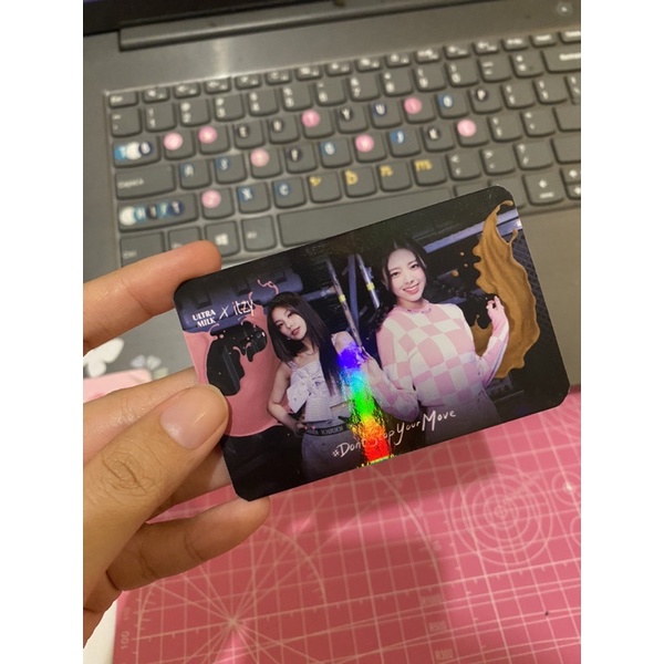 itzy x ultra milk yuna yeji pc photocard official