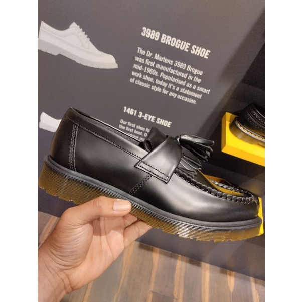 SEPATU DOCMART DR MARTENS ADRIAN TASSEL PLAIN BLACK SMOOTH SIZE 36 - 46 NEW ORIGINAL