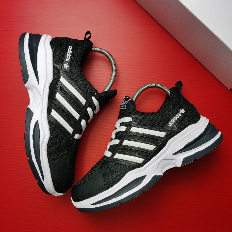 NEW SNEAKERS ADIDAS TERBARU / SEPATU SPORT TERLARIS / SEPATU PRIA WANITA PREMIUM TERBARU