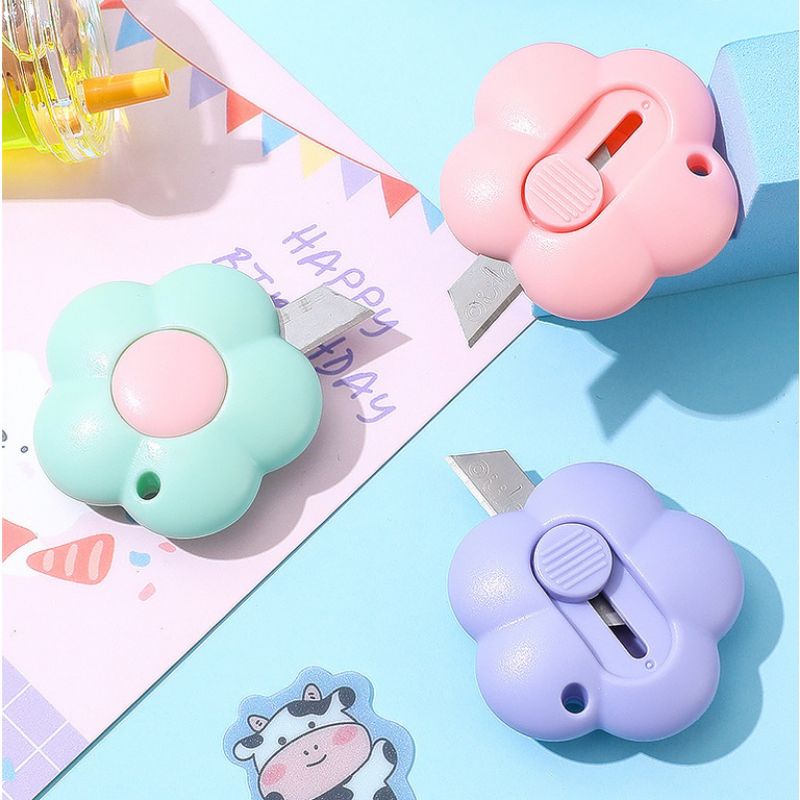 

Mini Cutter / Pisau Cutter Kecil