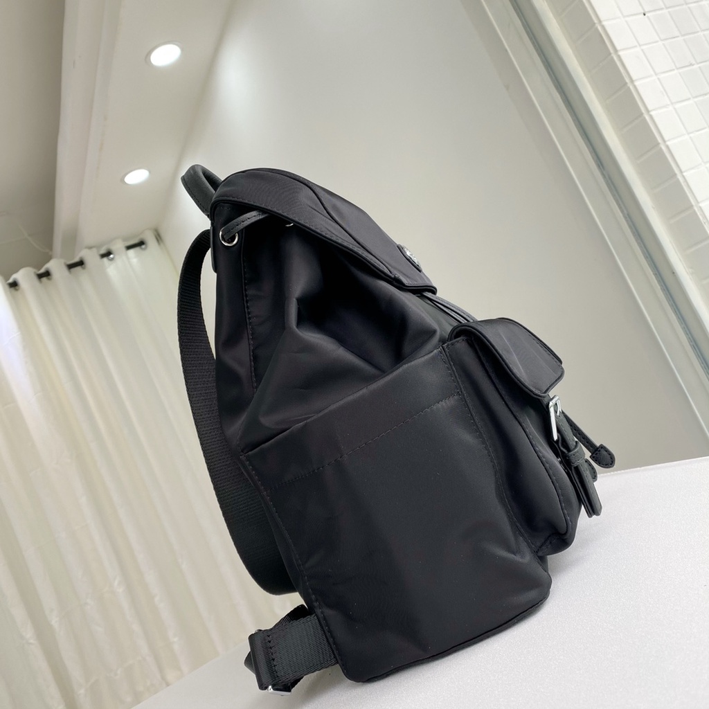 [Instant/Same Day]1859  1860  1860  Original TB 74649 waterproof nylon bag for women   beibao