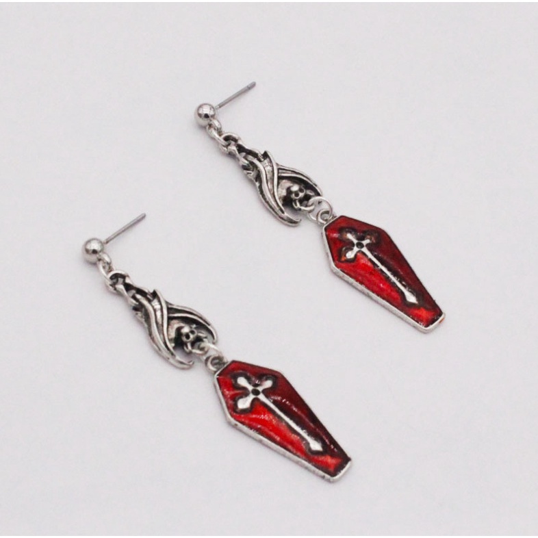 Anting Model Kelelawar Silang Warna Merah Gaya retro punk Eropa Amerika Untuk Wanita