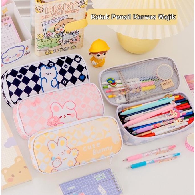 

Tempat Kotak Pensil Kanvas Wajik Animal Lucu