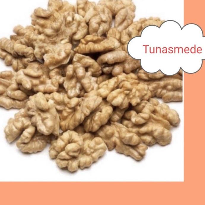 

SALE✅walnut mentah kupas 500gr|KD1