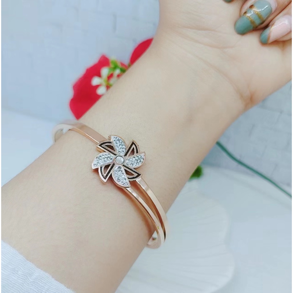 Gelang Titanium Permata Perhiasan Fashion W01