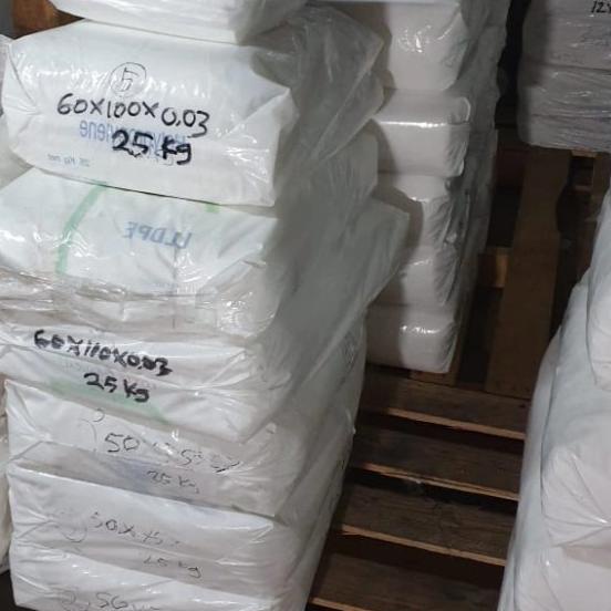 

Plastik PE 1/2 kg - PE 12X25 CM tebal 0,8 mikron