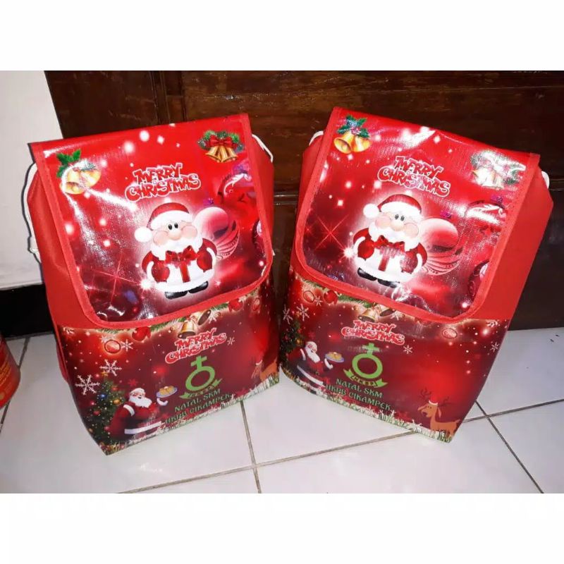 

NATAL DAN TAHUN BARU TAS SOUVENIR RANSEL FREE DESAIN