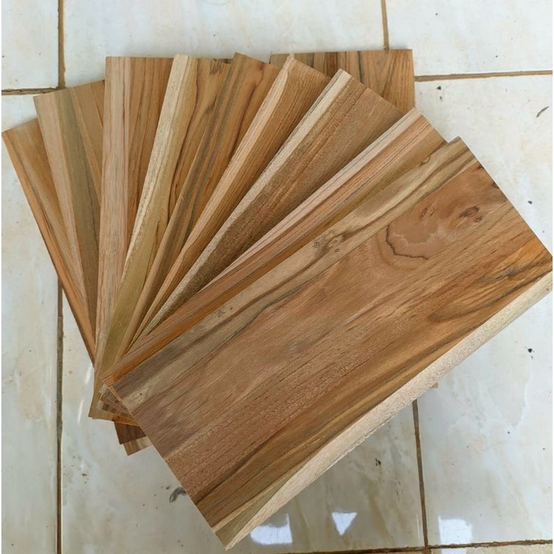 papan kayu jati Perhutani isian loster ukuran 30x15 cm