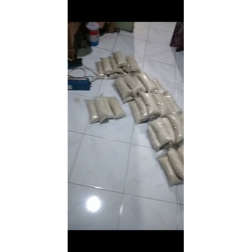 

gula pasir kemasan 1kg dan ½kg