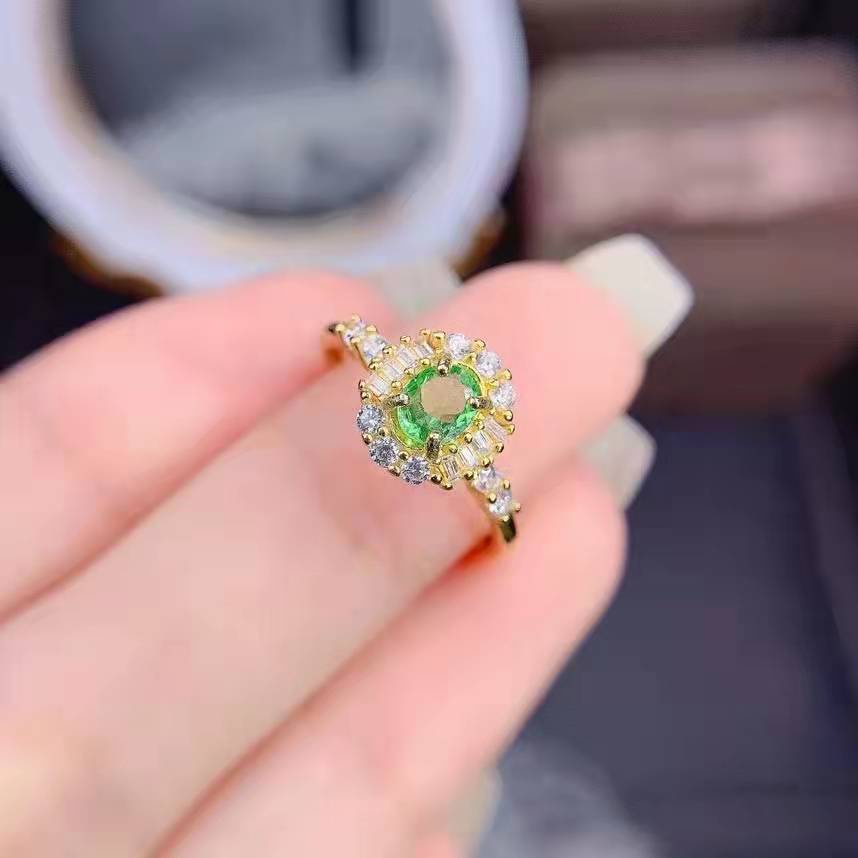 Goldkingdom Perhiasan Fashion Emas Asli Kadar 375 Bangkok Aksesoris Ready Stock Gilt Olive Green Ring Micro Diamond Ring Untuk Pertunangan Dan Nikah Dengan Wanita