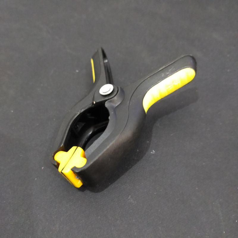 PENJEPIT LCD HP DENGAN KARET ANTI SLIP / JEPITAN LCD HANDPHONE / PENJEPIT LCD HP DENGAN BUSA