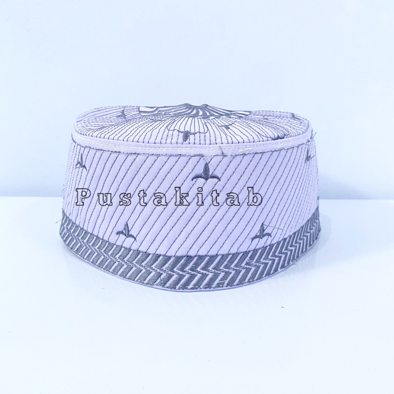 Peci MADINAH BUGIS Peci Putih Kopeah madinah lokal kopiah madinah santri peci madinah