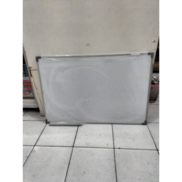

Cemerlang White Board Single Face/Papan Tulis Gantung Ukuran 60 cm x 100 cm.