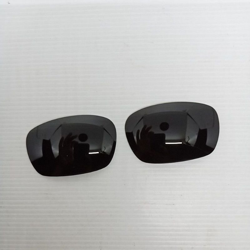 Oakley jawbone stealth black polarized lens