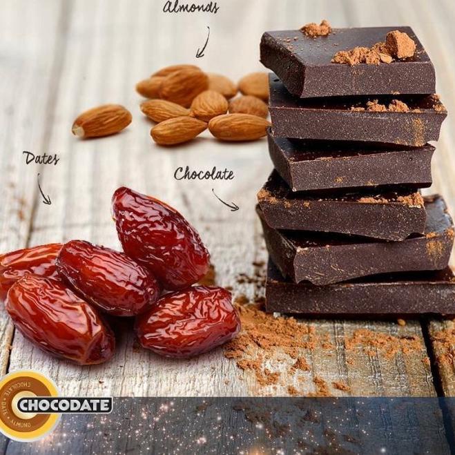 

DISKON BRANDS FESTIVAL Chocodate Dark 100g | Cemilan Kurma Coklat Kacang Almond !!!