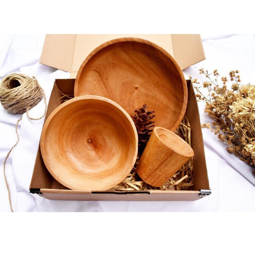 

[Miliki Sekarang] Capella Hampers alat Makan Kayu (3 pcs) Gift box / Parcel / Kado / Hadiah / Souvenir Lebaran Ramadhan Idul Fitri 58