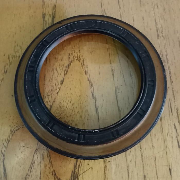 seal roda depan oil seal roda depan KIA SPORTAGE-1
