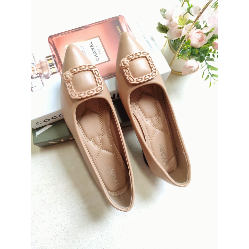 IVORY Sepatu Wanita Hak 2cm Import Formal 328-SP805