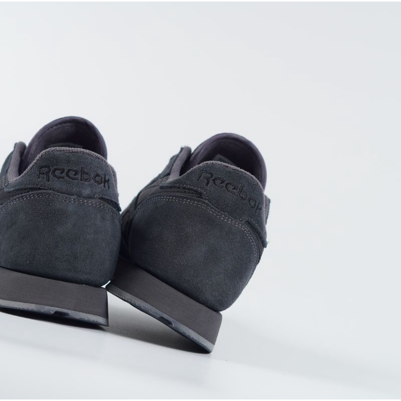 Sepatu Reebok Classic Leather Utility Dark Grey