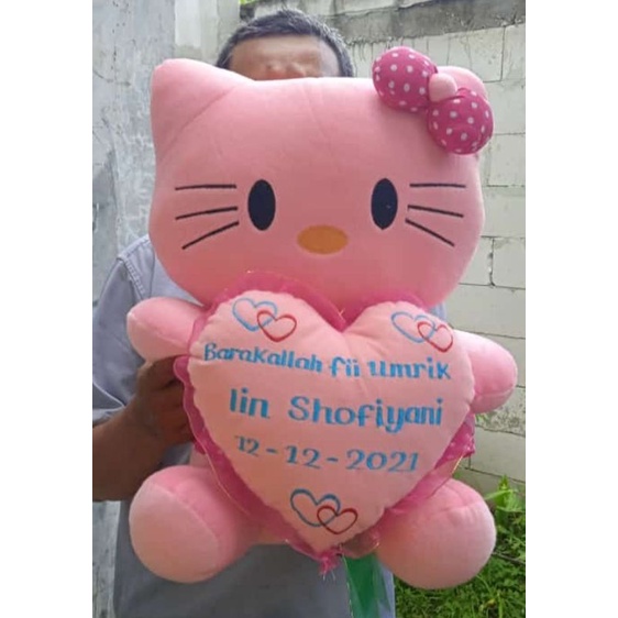 BONEKA HELLO KITTY COSTUM NAMA